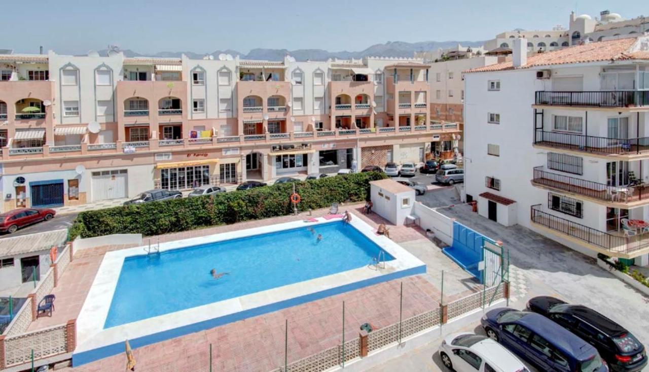 Precioso Apartamento Frontal Al Mar Nerja Exterior photo